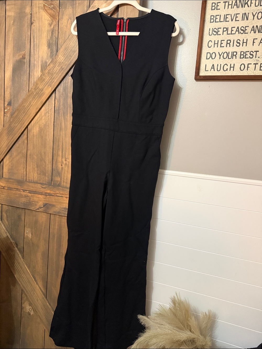 SPANX The Perfect Sleeveless Ponte Flair Stretch Jumpsuit in Size Large